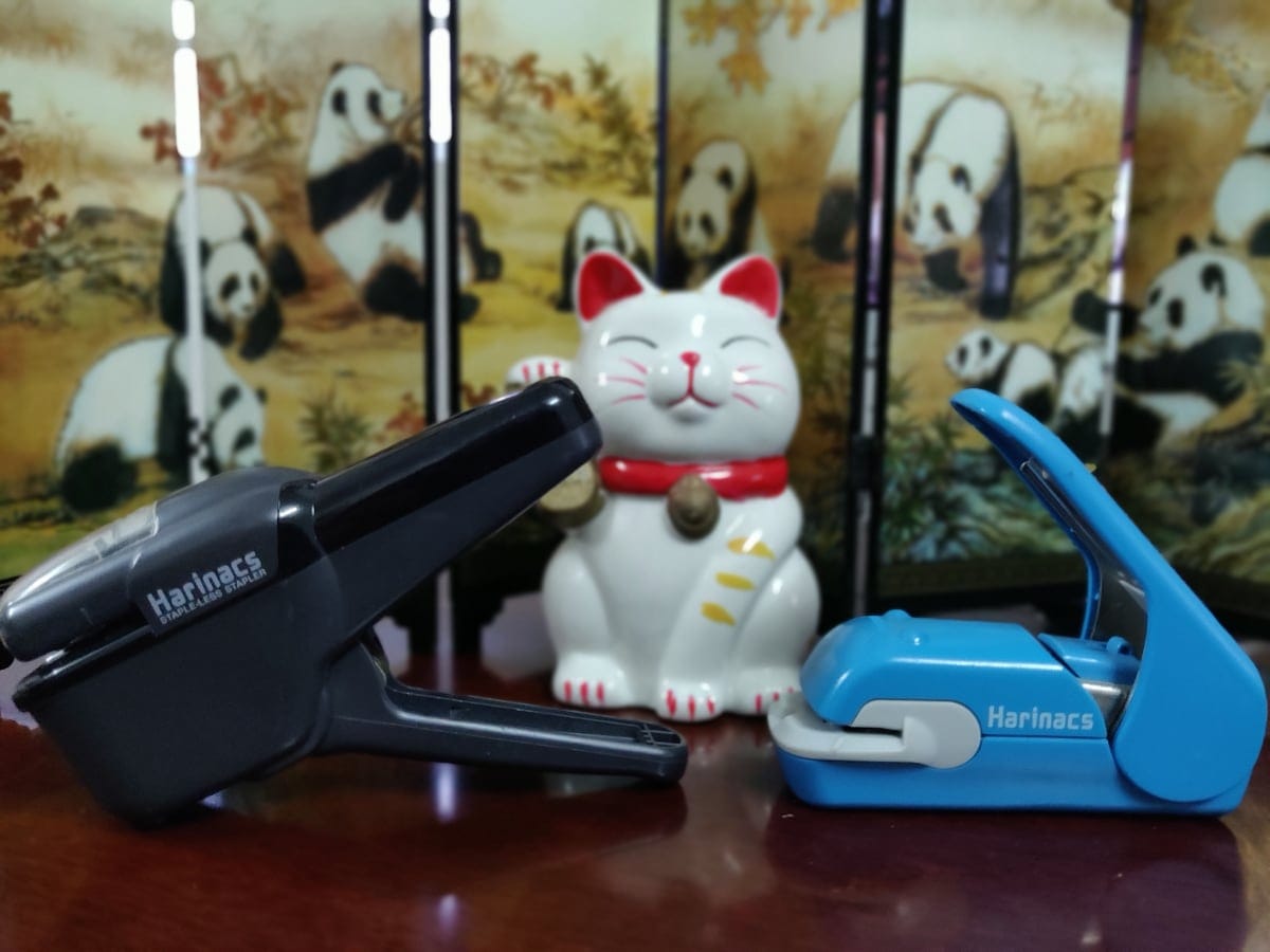 Black and light blue Harinacs stapleless stapler.